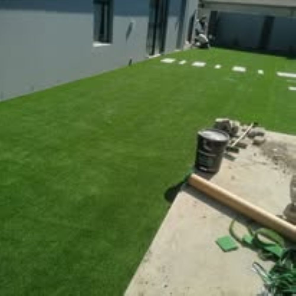 519404086_122103607478940307_1925925846825884454_n handyman services